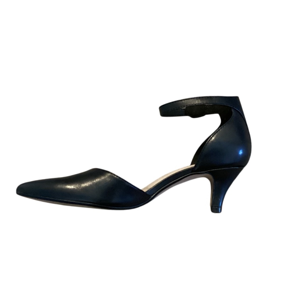 Clarks Linvale Edyth Leather Strappy Kitten Heels 9 - Picture 8 of 13